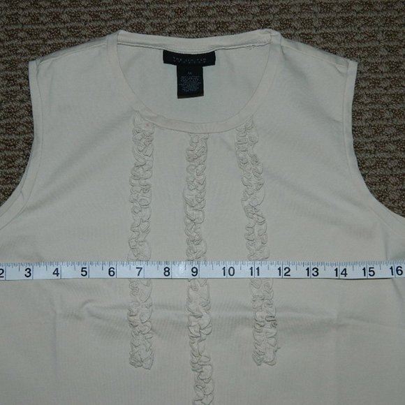 The Limited Stretch Sleeveless Top w/Small ruffle bib - Picture 6 of 8